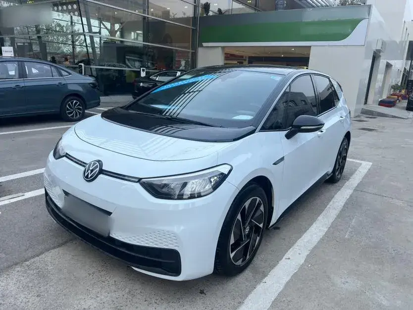 2023 Volkswagen ID.3 BEV 52.8KWH
