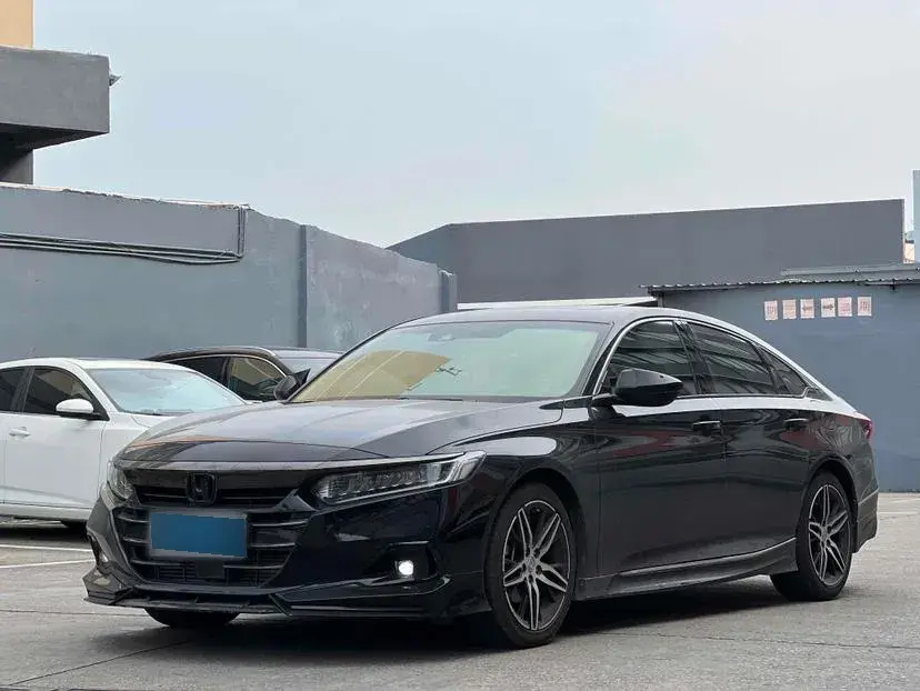2022 Honda Accord 1.5T 194HP L4 CVT