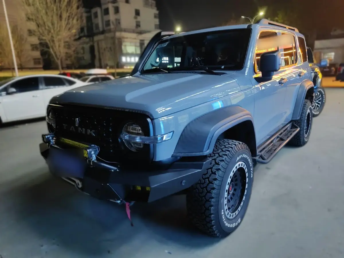 2021 Tank 300 2.0T 227HP L4 8AT