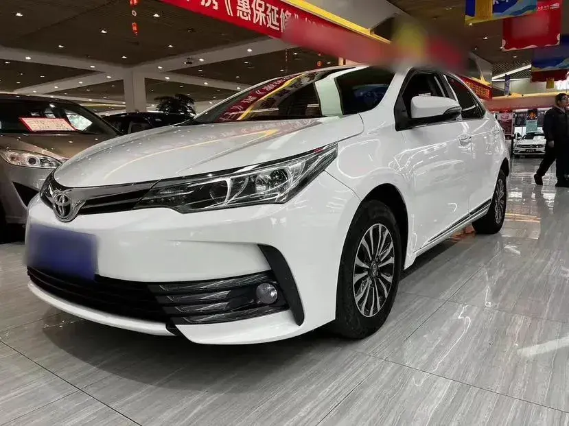 2017 Toyota Corolla 1.2T 116HP L4 CVT