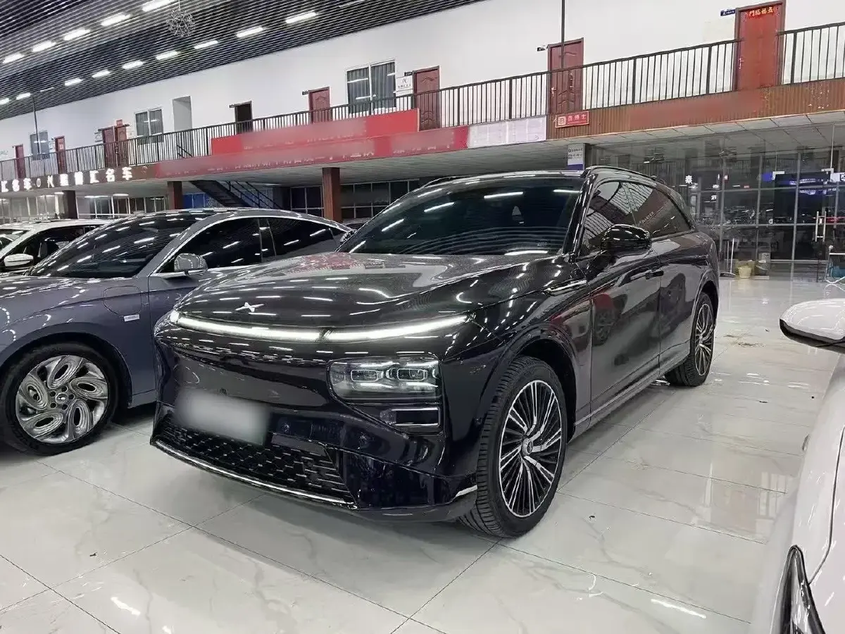 2022 Xpeng G9 BEV 98KWH