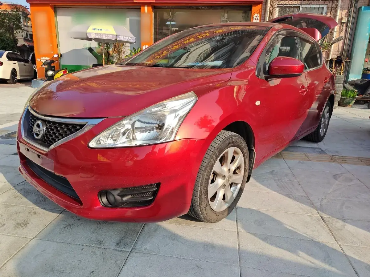 2011 Nissan Tiida 1.6L 126HP L4 CVT