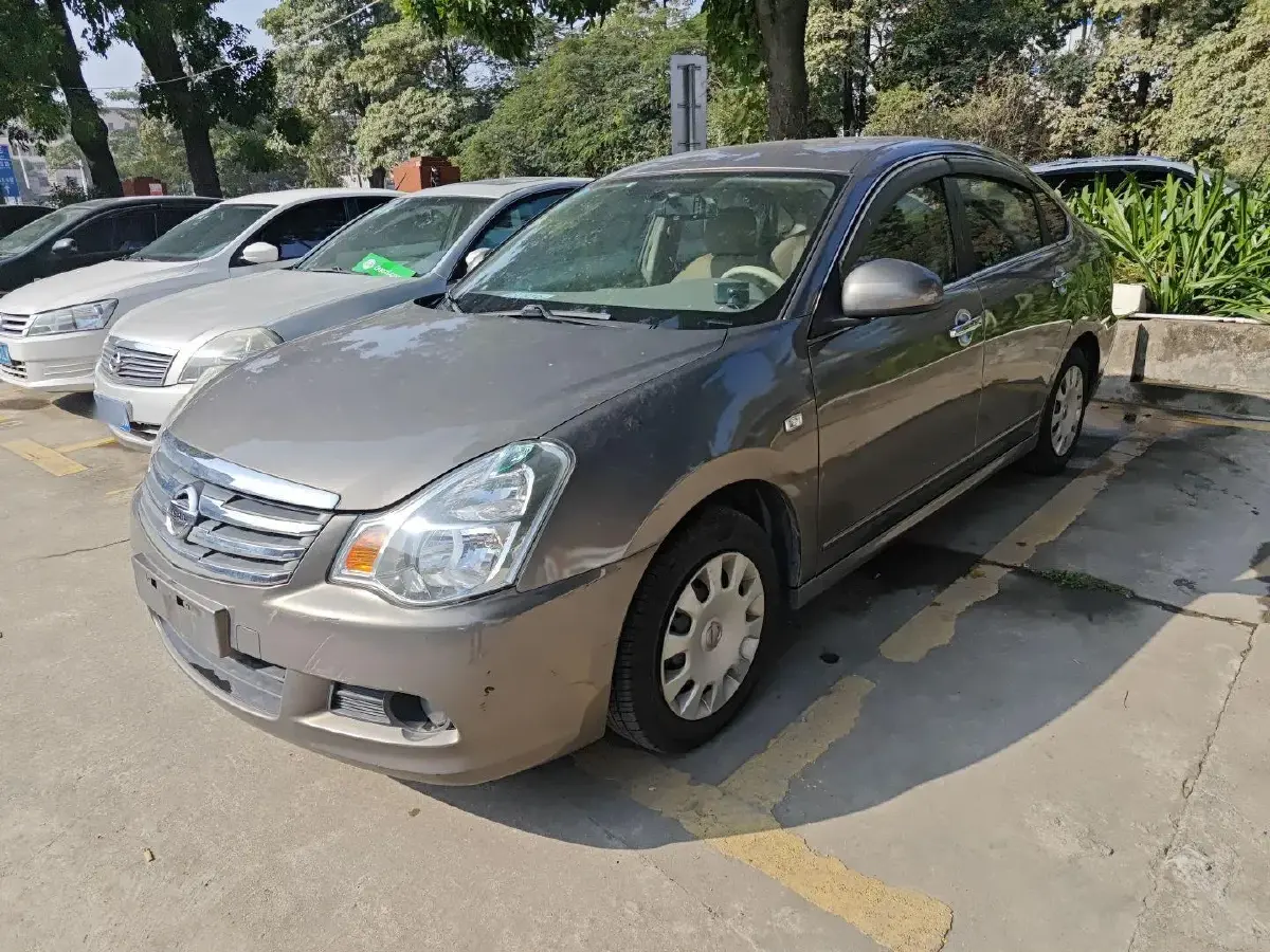 2012 Nissan Sylphy 1.6L 117HP L4 4AT