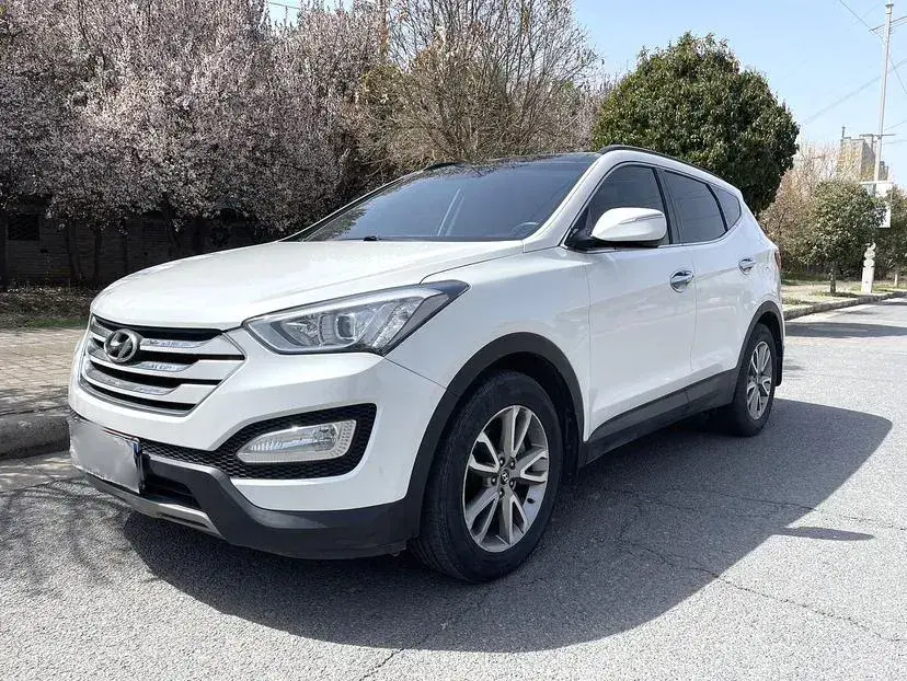 2013 Hyundai Santafe 3.0L 264HP V6 6AT