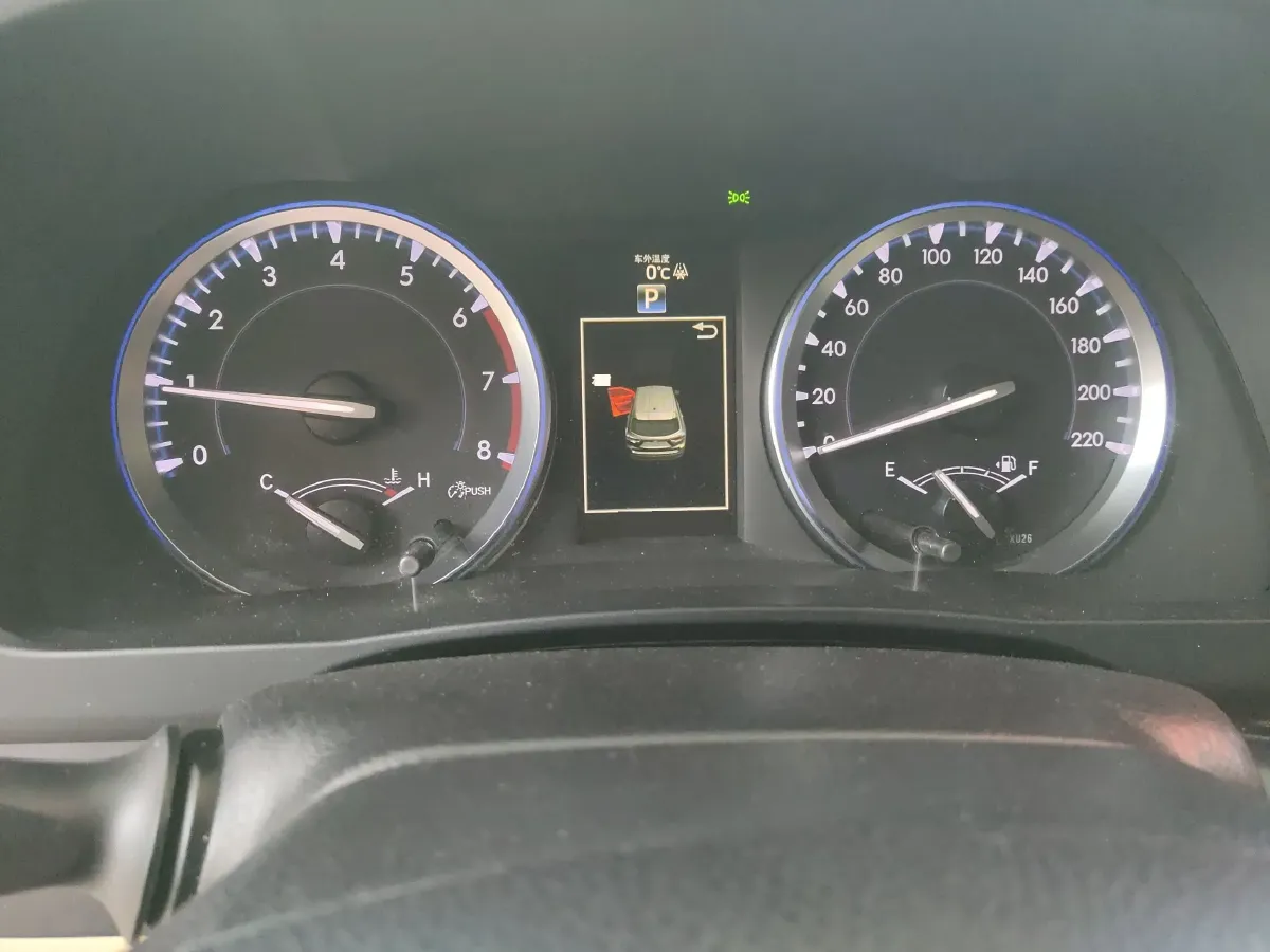 2017 Toyota Highlander 2.0T 220HP L4 6AT,autocango,china used car exporter,china ev exporter,chinese used car exporter,chinese used ev exporter