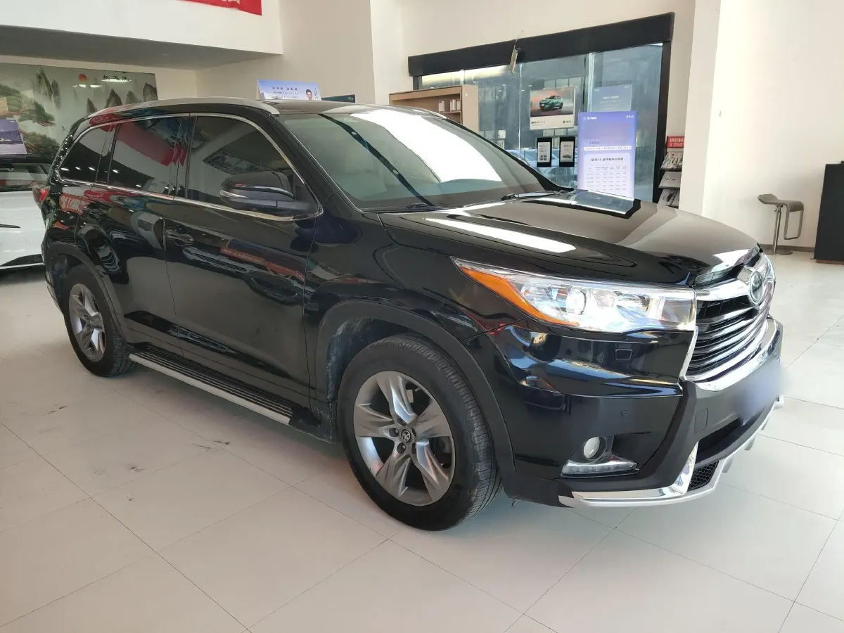 2017 Toyota Highlander 2.0T 220HP L4 6AT,autocango,china used car exporter,china ev exporter,chinese used car exporter,chinese used ev exporter