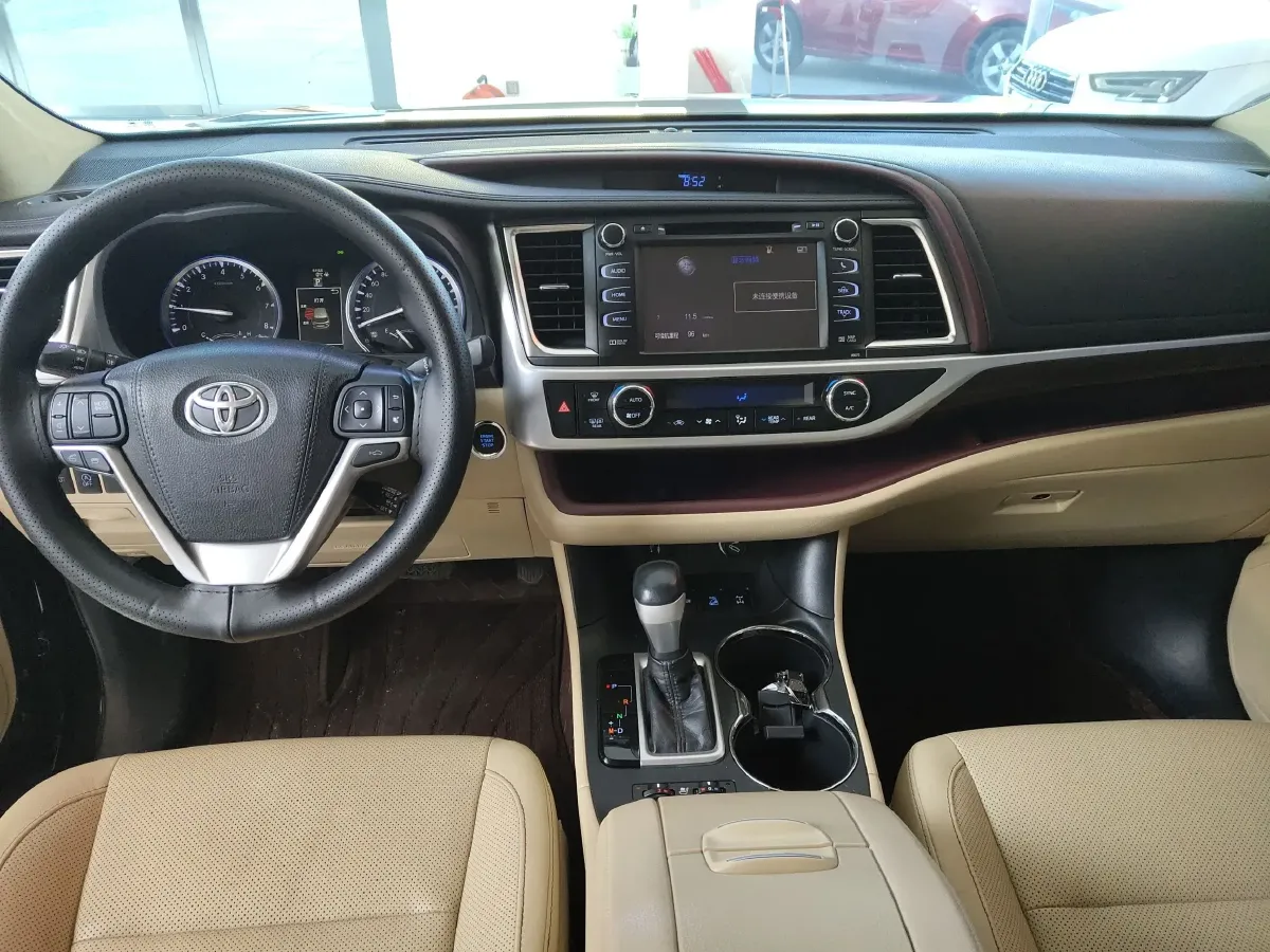 2017 Toyota Highlander 2.0T 220HP L4 6AT,autocango,china used car exporter,china ev exporter,chinese used car exporter,chinese used ev exporter