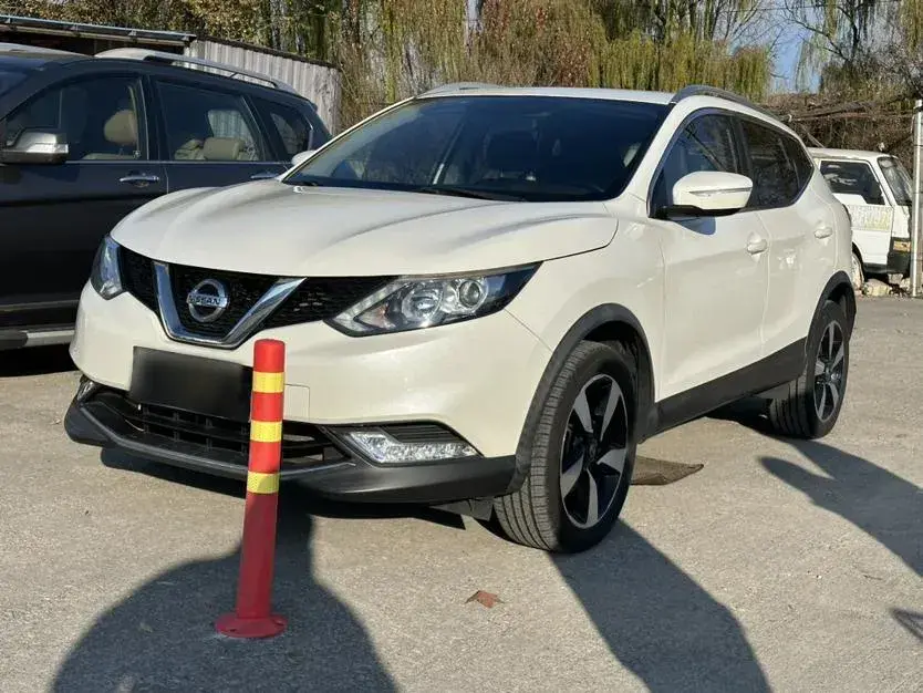 2017 Nissan Qashqai 2.0L 150HP L4 CVT