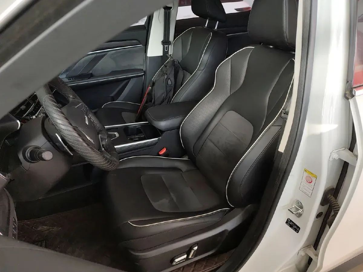 2021 Haval H6 1.5T 150HP L4 7DCT,autocango,china used car exporter,china ev exporter,chinese used car exporter,chinese used ev exporter