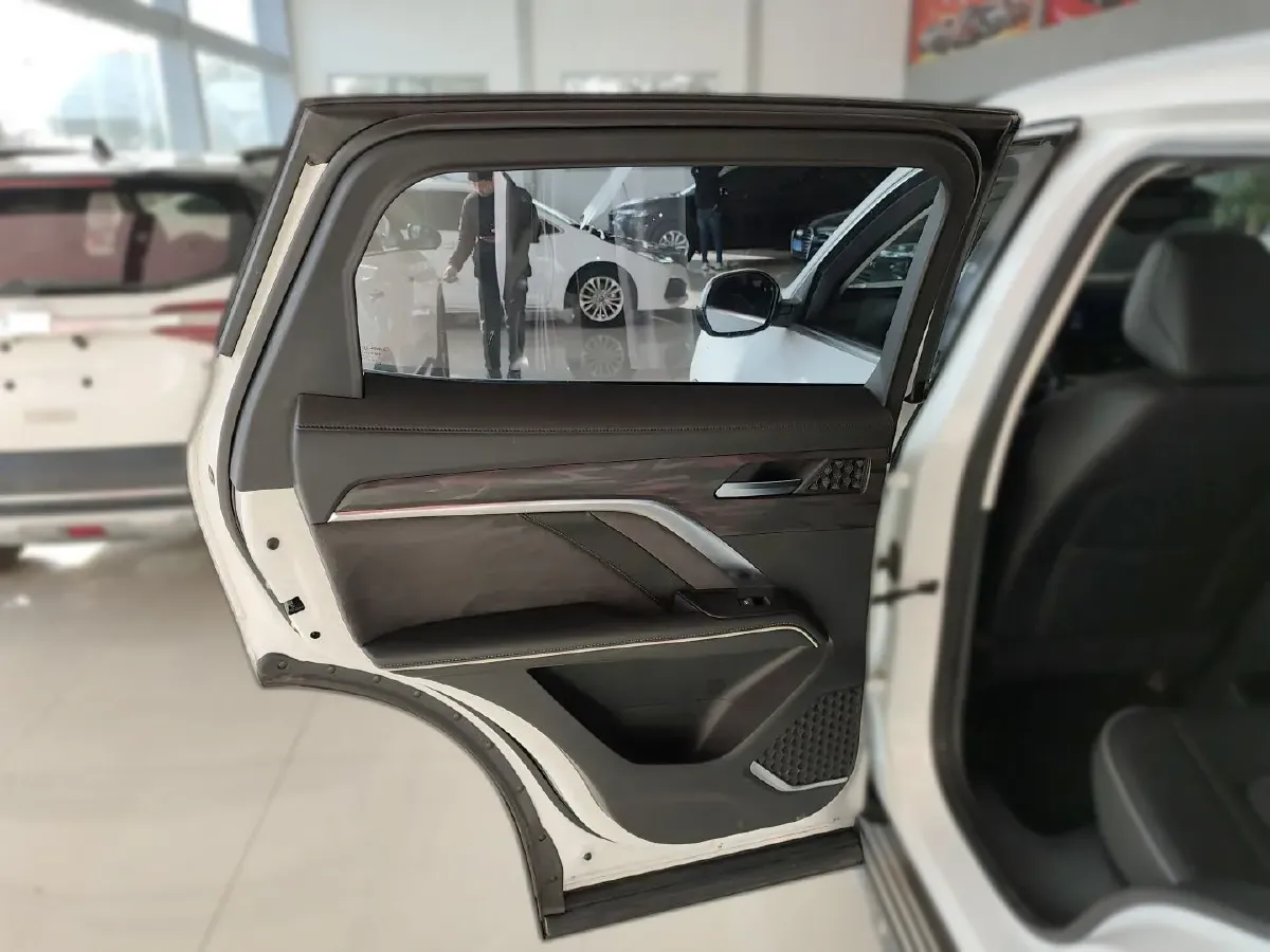 2021 Haval H6 1.5T 150HP L4 7DCT,autocango,china used car exporter,china ev exporter,chinese used car exporter,chinese used ev exporter