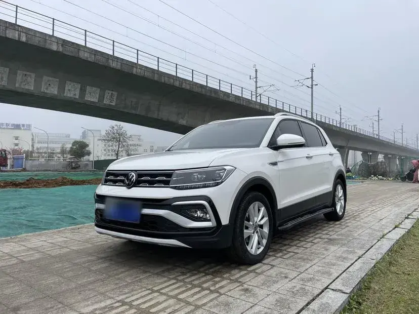 2021 Volkswagen T-Cross 1.5L 113HP L4 6AT