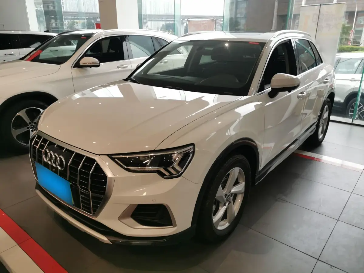 2019 Audi Q3 1.4T 150HP L4 7DCT