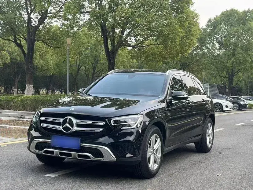 2020 Mercedes-Benz GLC Class 2.0T 197HP L4 9AT
