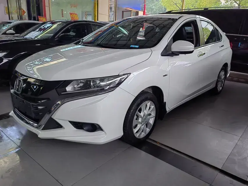 2017 Honda Gienia 1.5L 131HP L4 CVT