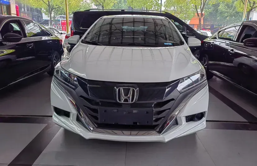 2017 Honda Gienia 1.5L 131HP L4 CVT,autocango,china used car exporter,china ev exporter,chinese used car exporter,chinese used ev exporter