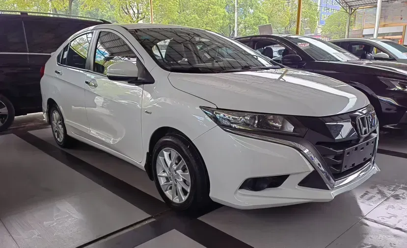 2017 Honda Gienia 1.5L 131HP L4 CVT,autocango,china used car exporter,china ev exporter,chinese used car exporter,chinese used ev exporter