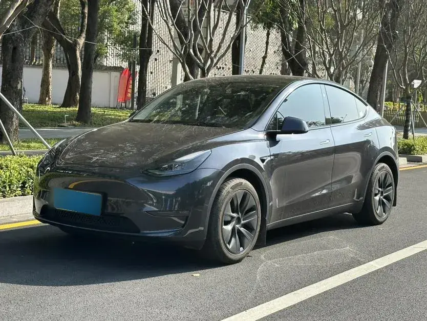 2024 Tesla Model Y BEV 78.4KWH