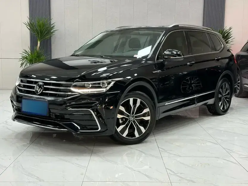 2024 Volkswagen Tiguan L 2.0T 186HP L4 7DCT