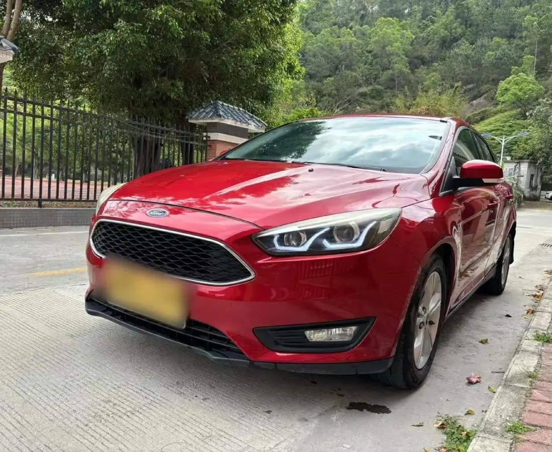 2017 Ford Focus 1.6L 125HP L4 6DCT