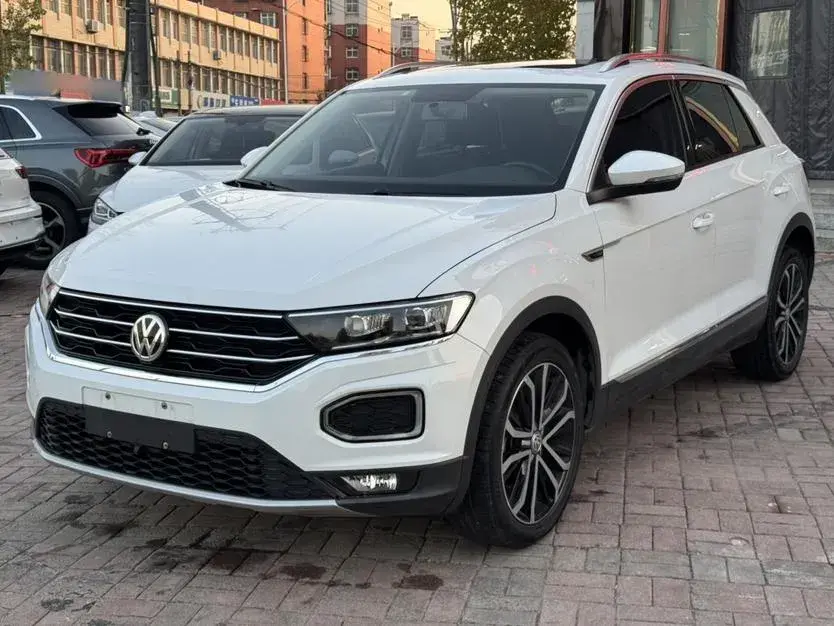 2020 Volkswagen T-Roc 1.4T 150HP L4 7DCT