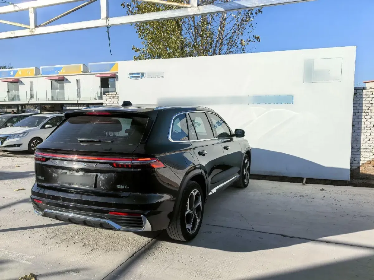 2021 Geely Monjaro 2.0T 218HP L4 7DCT,autocango,china used car exporter,china ev exporter,chinese used car exporter,chinese used ev exporter