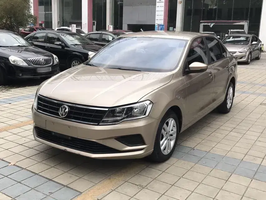 2019 Volkswagen Jetta 1.4L 90HP L4 5MT