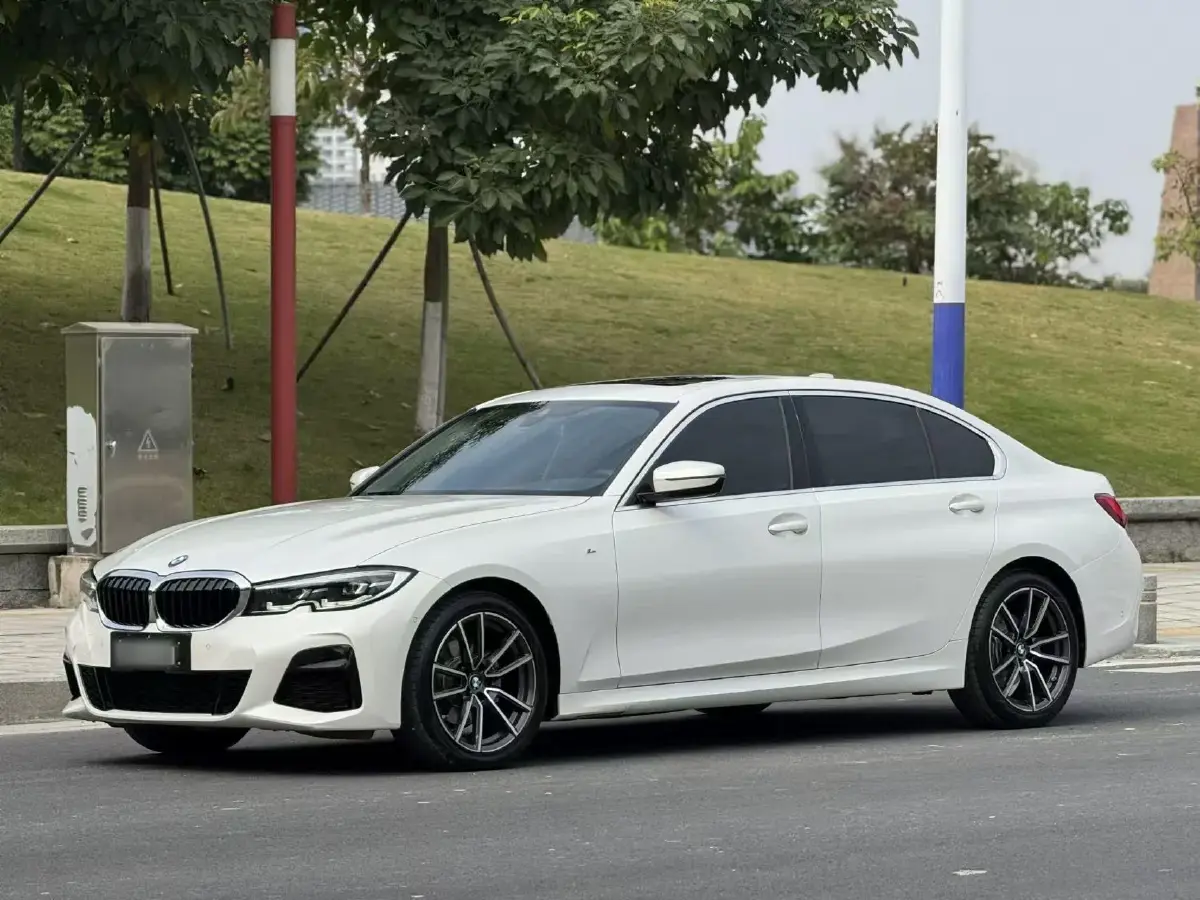 2021 BMW 3 Series 2.0T 184HP L4 8AT