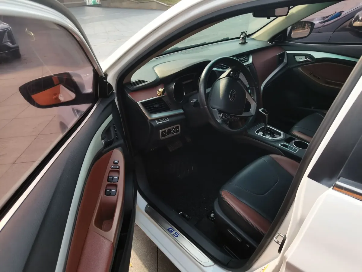 2014 BYD G5 1.5T 154HP L4 6DCT,autocango,china used car exporter,china ev exporter,chinese used car exporter,chinese used ev exporter