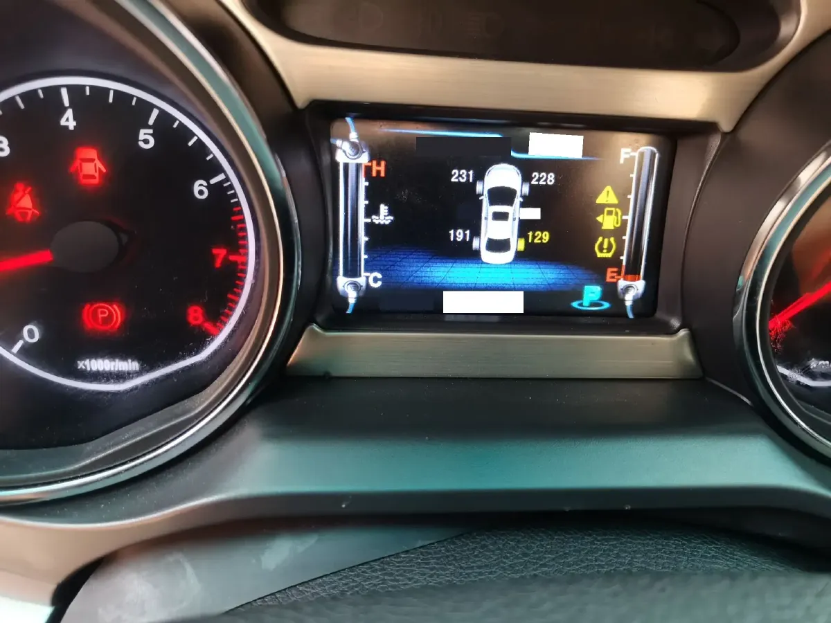 2014 BYD G5 1.5T 154HP L4 6DCT,autocango,china used car exporter,china ev exporter,chinese used car exporter,chinese used ev exporter