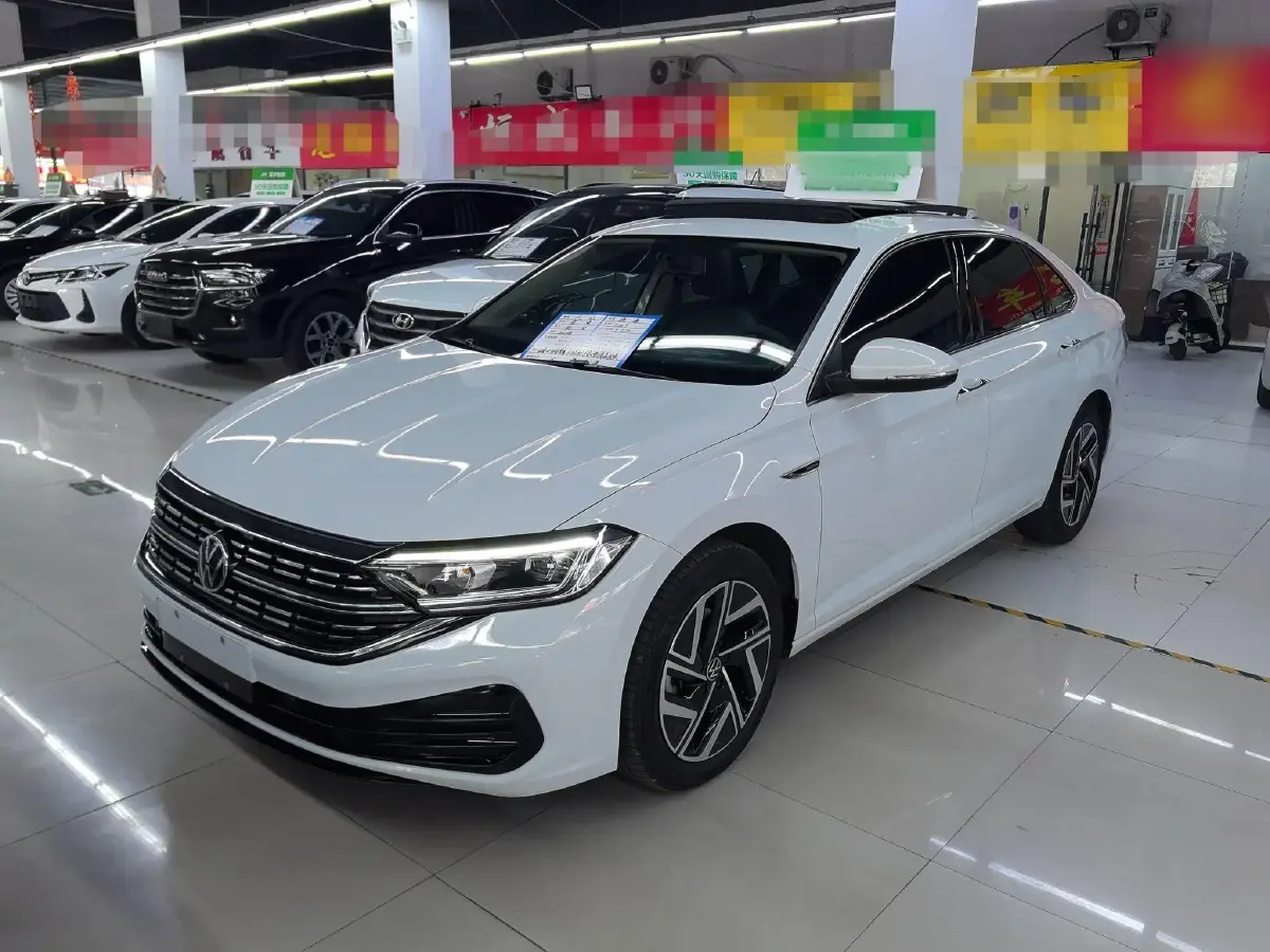 2023 Volkswagen Sagitar 1.4T 150HP L4 7DCT