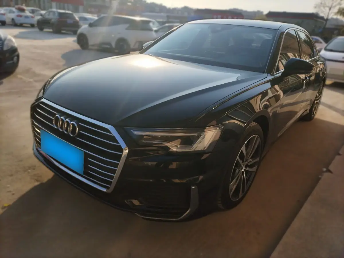 2020 Audi A6L 2.0T 190HP L4 7DCT