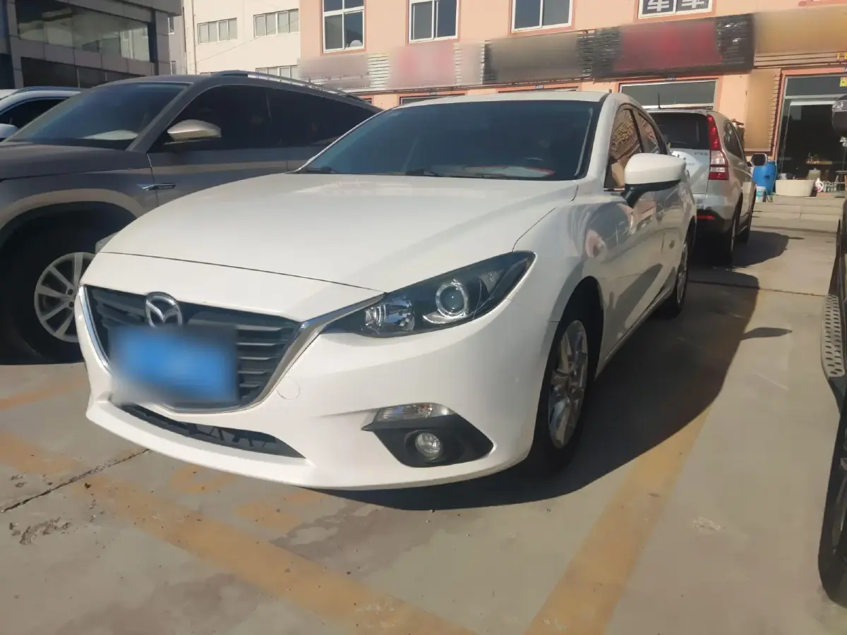 2016 Mazda 3 Axela 1.5L 117HP L4 6AT