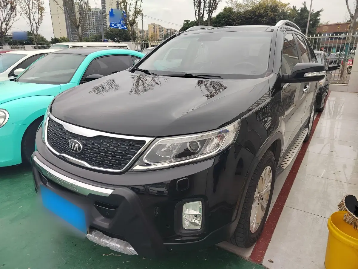 2013 Kia Sorento 2.4L 174HP L4 6AT