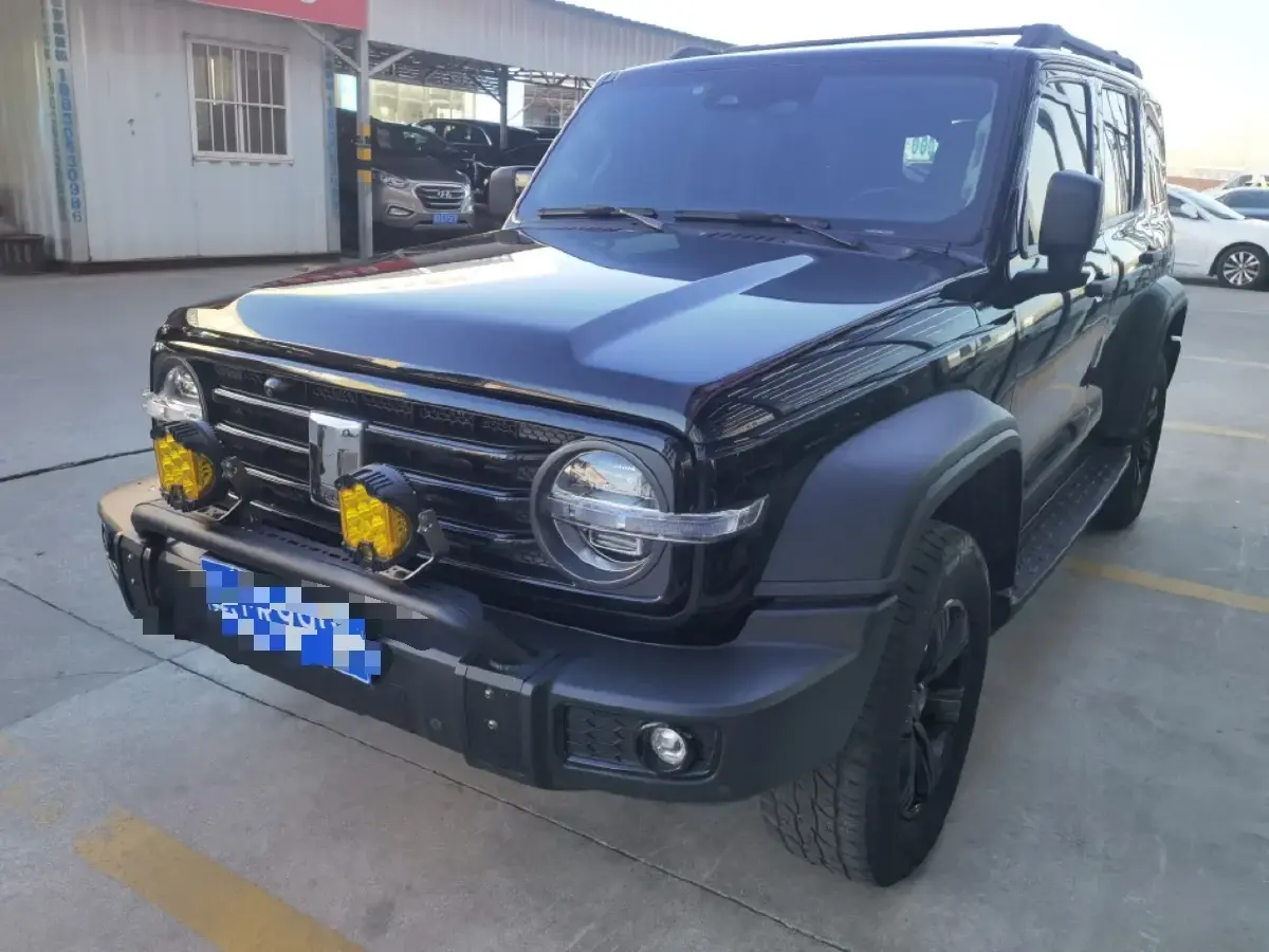 2021 Tank 300 2.0T 227HP L4 8AT