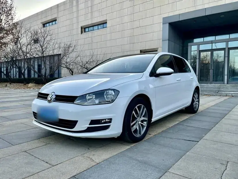 2016 Volkswagen Golf 1.4T 131HP L4 7DCT