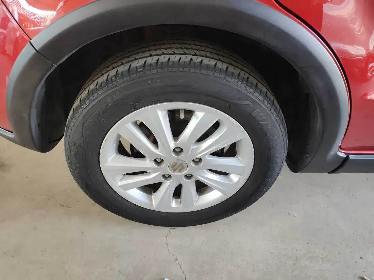 2013 Suzuki SX4 1.6L 109HP L4 4AT,autocango,china used car exporter,china ev exporter,chinese used car exporter,chinese used ev exporter