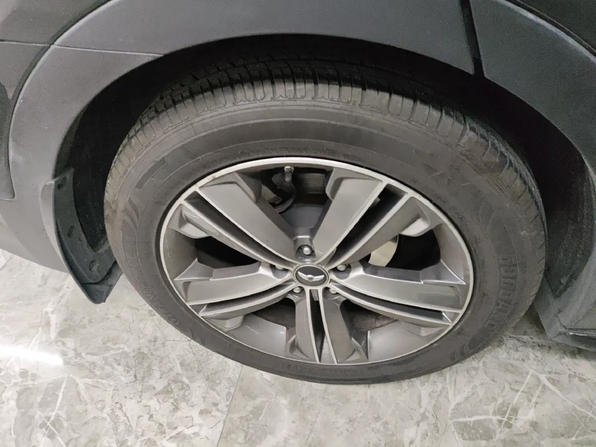 2013 Hyundai Grand SantaFe 3.0L 264HP V6 6AT,autocango,china used car exporter,china ev exporter,chinese used car exporter,chinese used ev exporter