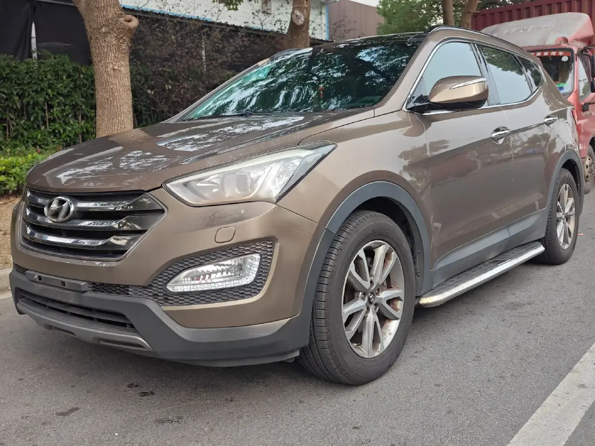 2013 Hyundai Santafe 2.4L 189HP L4 6AT