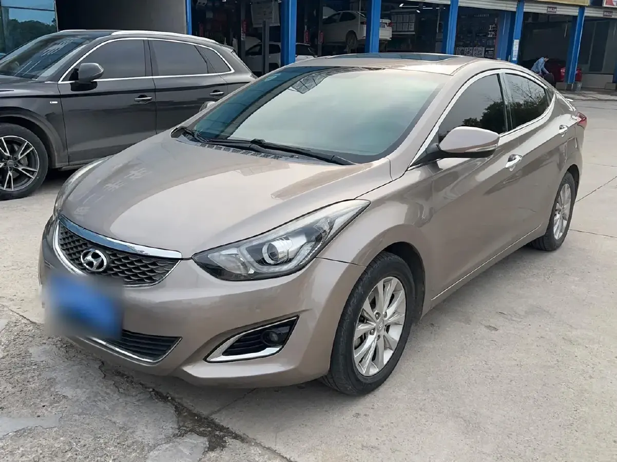 2016 Hyundai Elantra 1.6L 128HP L4 6AT