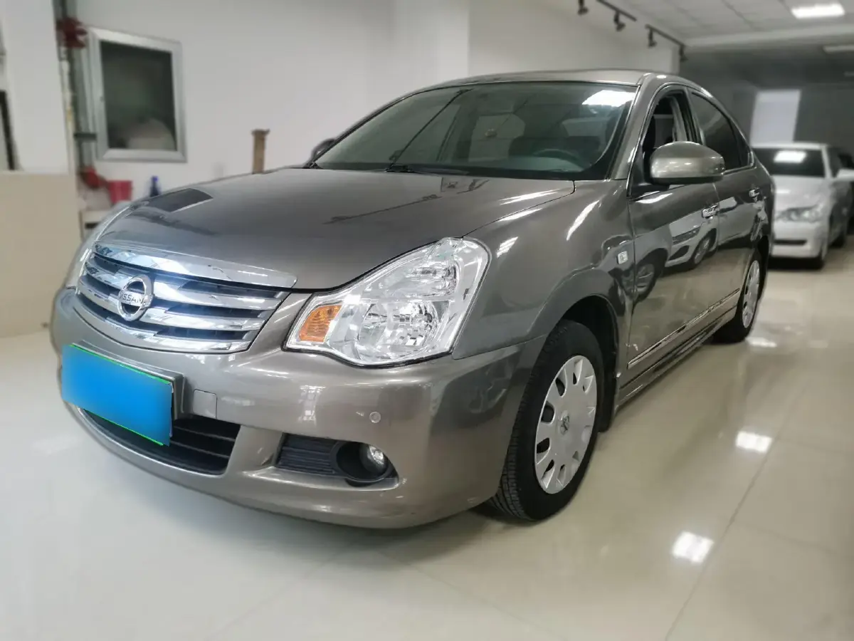 2012 Nissan Sylphy 1.6L 117HP L4 4AT