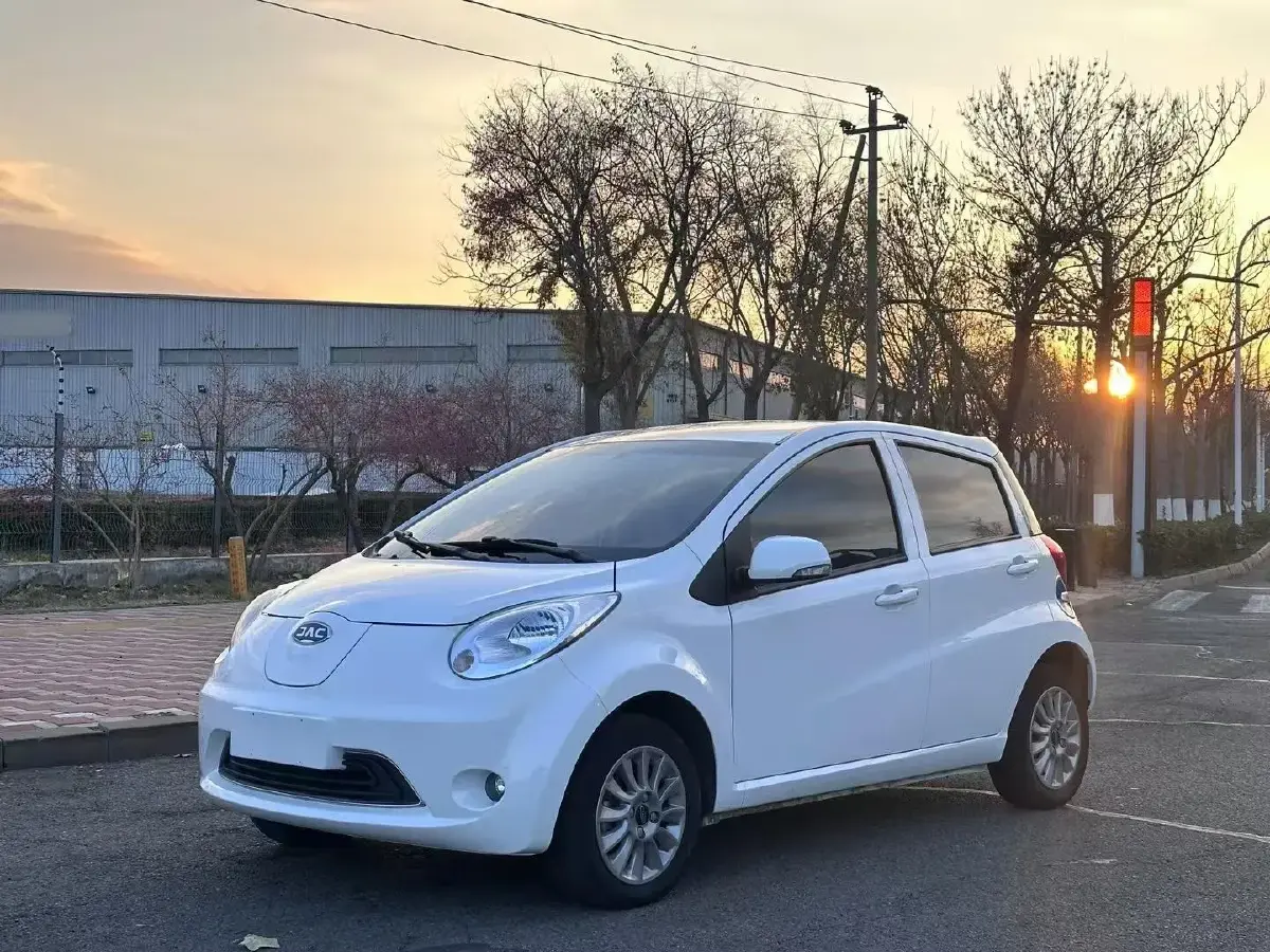 2018 JAC iEV6E BEV 29.2KWH