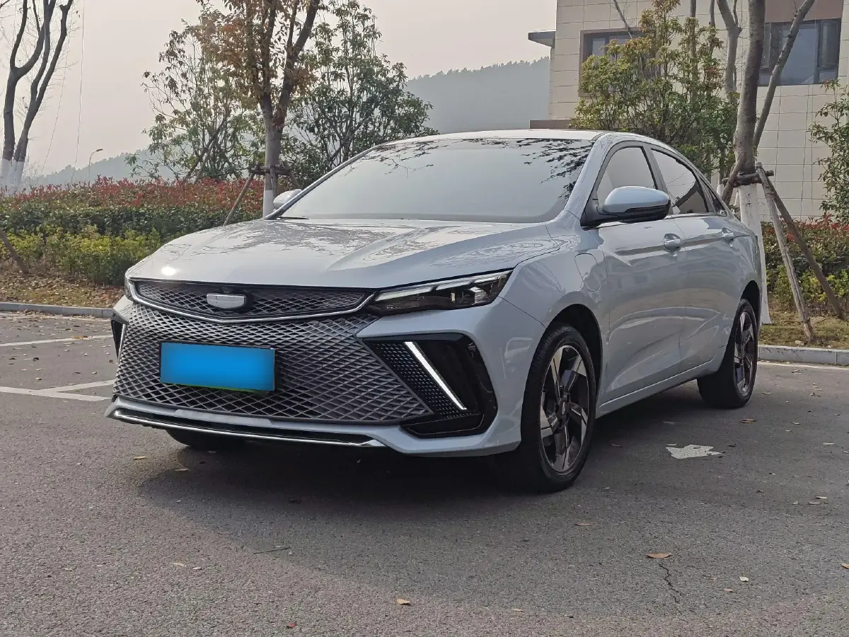 2022 Geely Emgrand L HiP 1.5T 181HP L4 3DHT PHEV 15.5KWH
