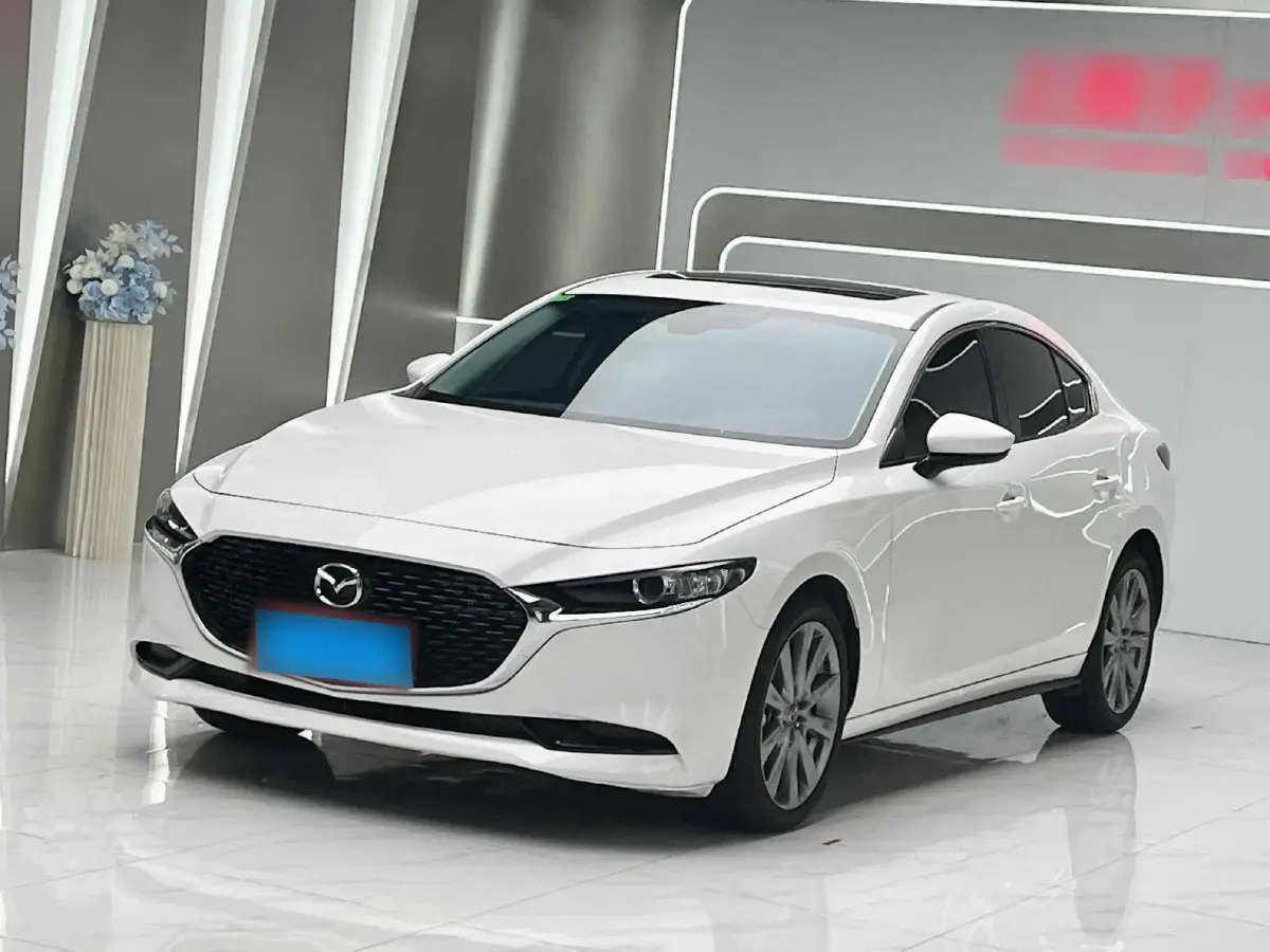 2023 Mazda 3 Axela 2.0L 158HP L4 6AT