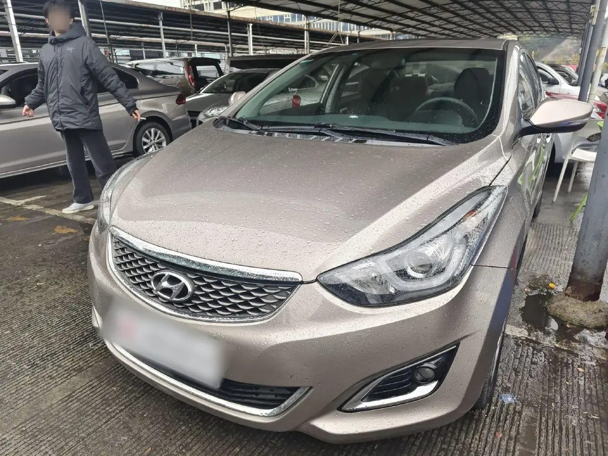 2016 Hyundai Elantra 1.6L 128HP L4 6AT