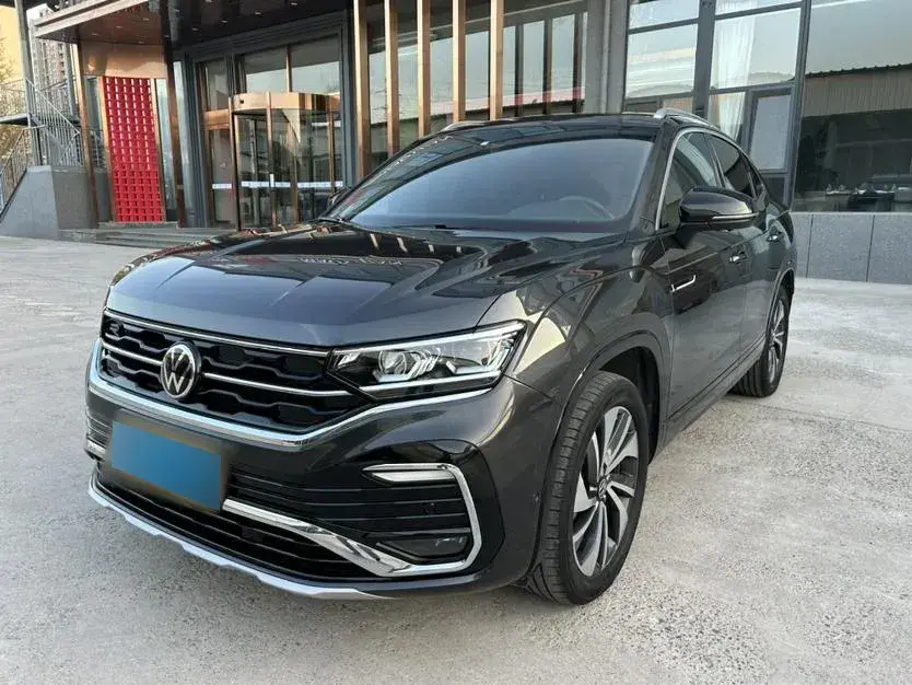 2020 Volkswagen Tayron X 2.0T 186HP L4 7DCT