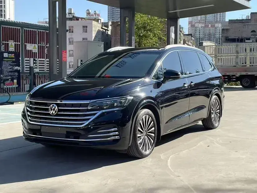 2020 Volkswagen Viloran 2.0T 220HP L4 7DCT