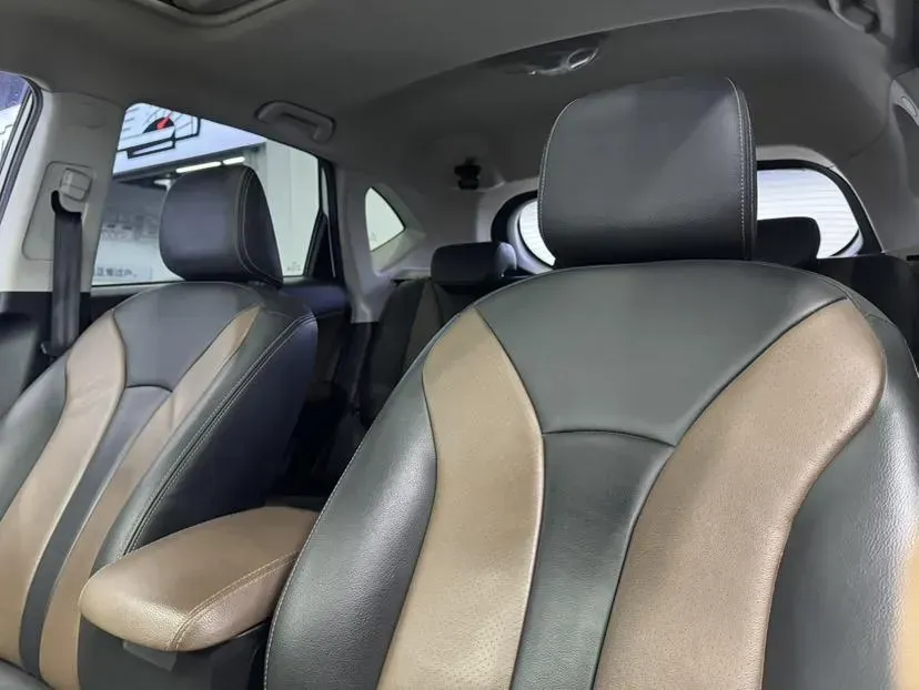 2015 GAC Trumpchi GS5 Super 1.8T 177HP L4 5AT,autocango,china used car exporter,china ev exporter,chinese used car exporter,chinese used ev exporter