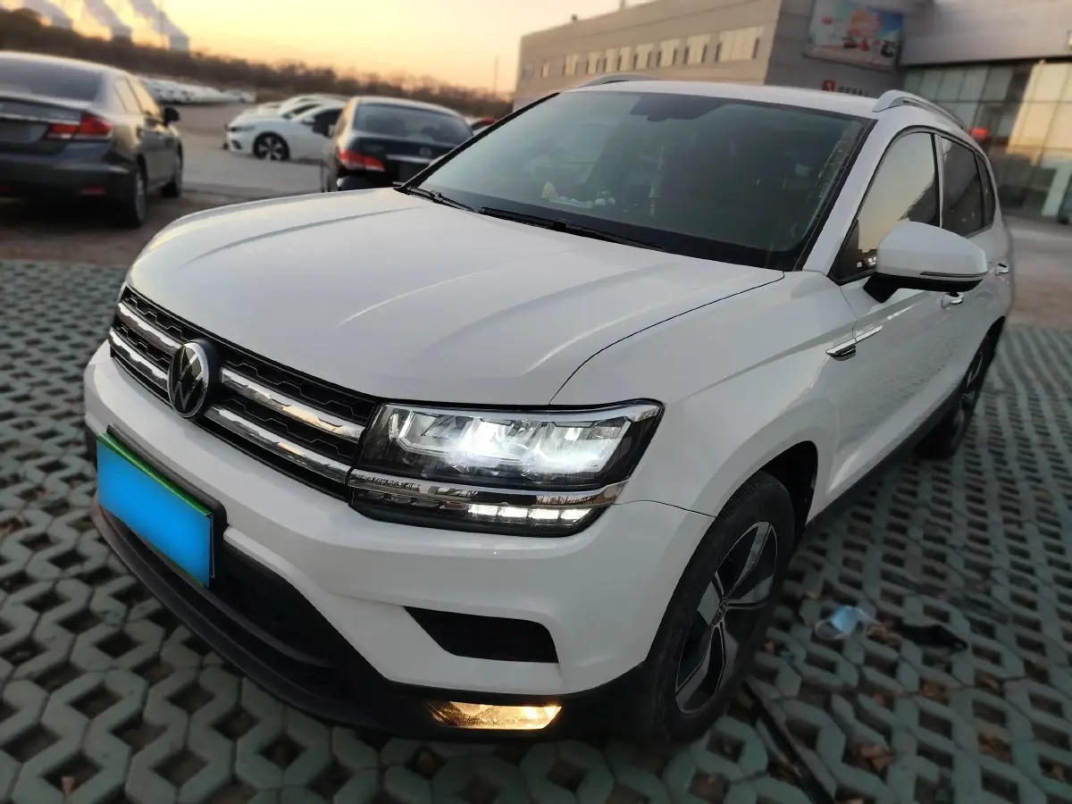 2021 Volkswagen Tharu 1.4T 150HP L4 7DCT