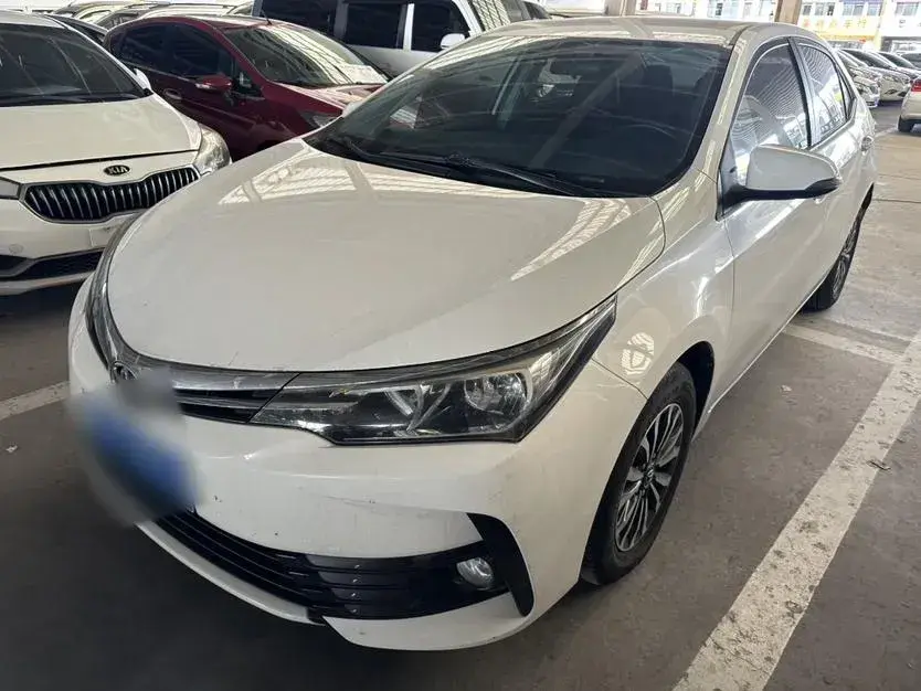 2018 Toyota Corolla 1.2T 116HP L4 CVT