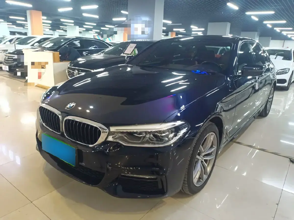 2018 BMW 5 Series 2.0T 184HP L4 8AT